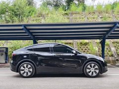 Tesla Model Y Long Range All-Wheel Drive - photo 4