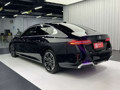 BMW 5 Series 530Li Premier M Sport Package - ფოტო 11