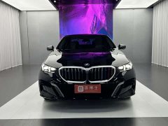BMW 5 Series 530Li Premier M Sport Package - ფოტო 2