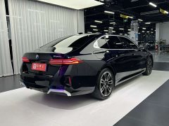 BMW 5 Series 530Li Premier M Sport Package - ფოტო 9