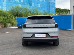 Volvo XC70 Plug-in Hybrid 2026 Two-Wheel Drive Long Range Core - ფოტო 11