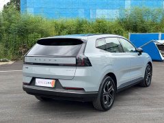 Volvo XC70 Plug-in Hybrid 2026 Two-Wheel Drive Long Range Core - ფოტო 13