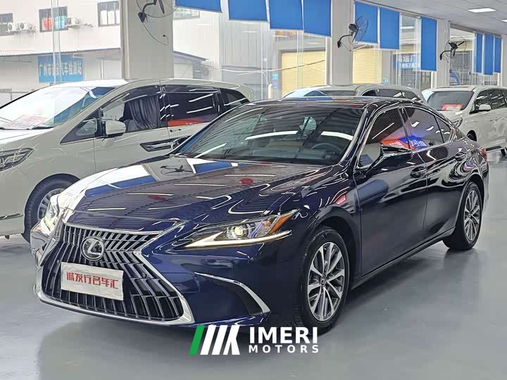 Lexus ES 200 Excellence Edition