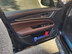 Honda UR-V 370TURBO FWD Elite - ფოტო 7