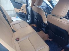 Lexus ES 200 Premium Edition - ფოტო 20