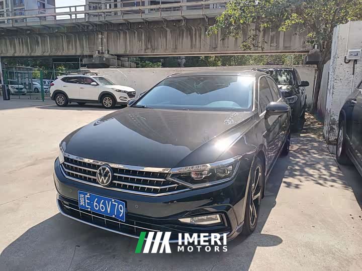Volkswagen Magotan 2 Million Units Commemorative Edition 330TSI DSG Luxury