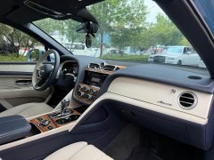 Bentley Bentayga 2024 4.0T V8 Long Wheelbase - ფოტო 6