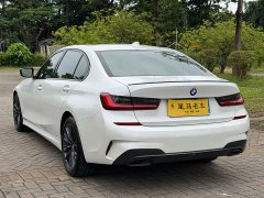 BMW 3 Series 325Li M Sport Night Edition Package - ფოტო 16