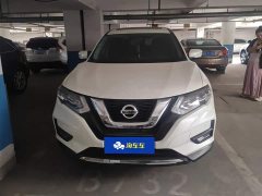 Nissan Qashqai 2.0L CVT 2WD XL Premium Smart Connect Premium Edition - ფოტო 2