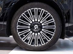 NIO ES8 Six-Seat Executive Luxury Edition - ფოტო 12