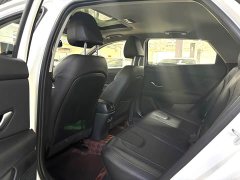 Hyundai Elantra 2022 1.5L CVT Luxury - ფოტო 5