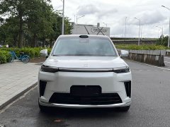 GAC Aion S9 Qiankun Ultra 6-Seater - ფოტო 2