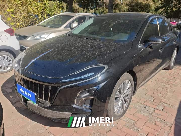 FAW Hongqi E-QM5 610km PLUS - car from China