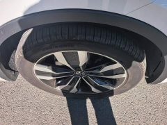 Volkswagen Tiguan L 2025 Outstanding Edition 330TSI Automatic Two-Wheel Drive R-Line Dragon Shine Edition - ფოტო 6