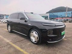 Leapmotor D19 Extended Range 500 Deluxe Edition Six-Seater - ფოტო 3
