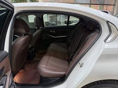 BMW 3 Series 320Li M Sport Package - ფოტო 18