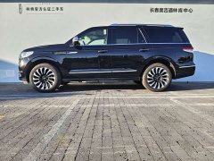 Lincoln Navigator 2024 3.5T Presidential Edition - ფოტო 3