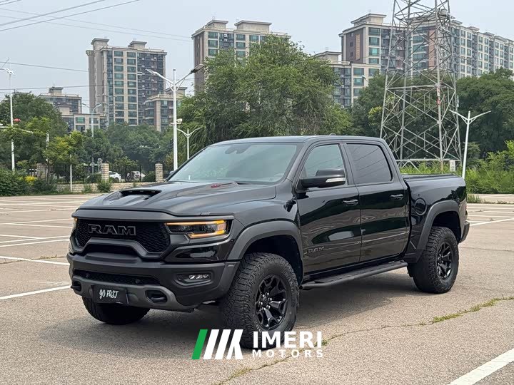 Ram Trucks Tyrannosaurus 6.2T Automatic - ავტომობილი ჩინეთიდან