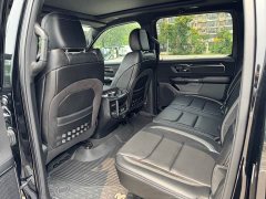 Ram Trucks Tyrannosaurus 6.2T Automatic - ფოტო 12