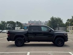 Ram Trucks Tyrannosaurus 6.2T Automatic - ფოტო 9