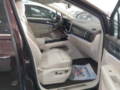 Volkswagen Viloran 380TSI Prestige - ფოტო 8