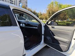 Volkswagen Lavida 280TSI DSG Comfort - ფოტო 8