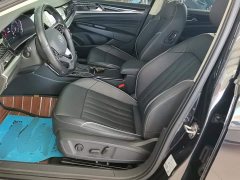 Volkswagen Passat 330TSI Elite - ფოტო 9