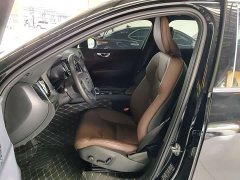 Volvo XC60 B5 AWD Smart Luxury Edition - ფოტო 2
