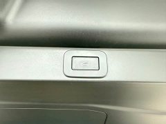 Land Rover Range Rover 3.0L V6 360PS Prestige Edition - ფოტო 20