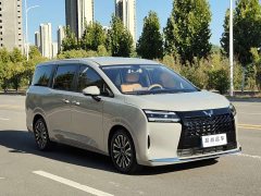 Wuling Starlight 730 2025 1.5T CVT Elite - ფოტო 3