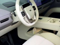 Li Auto i6 2025 Two-Wheel Drive Standard - ფოტო 4