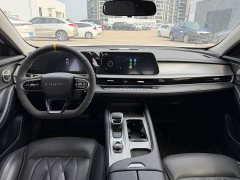 Chery Arrizo 8 1.6T DCT Excellence - ფოტო 8
