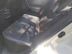 Toyota RAV4 2.0L CVT FWD Urban Edition - ფოტო 11