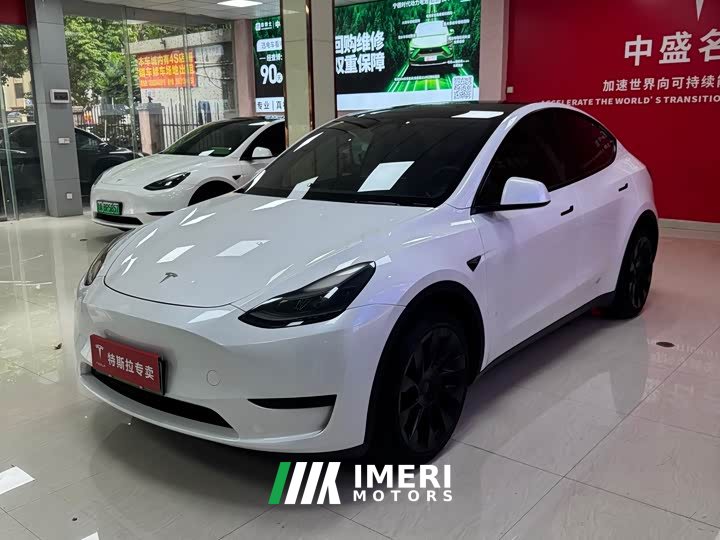 Tesla Model Y Rear-Wheel Drive