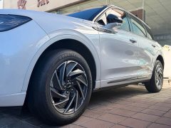 Lincoln Explorer 2024 1.5T Two-Wheel Drive Prestige Hybrid - ფოტო 2