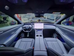 Xiaomi YU7 Four-Wheel Drive Max Edition - ფოტო 15