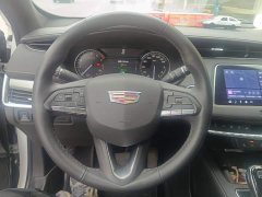 Cadillac XT4 28T FWD Luxury - ფოტო 15