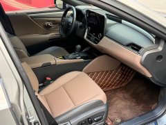 Lexus ES 200 Premium Edition - ფოტო 6