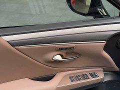 Lexus ES 200 Premium Edition - ფოტო 8