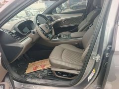 BYD Han DM-i 121KM Respect Edition - ფოტო 8