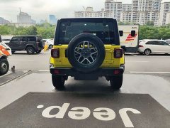 Jeep Wrangler PHEV 2022 Four-Door 2.0T 4xe Sahara High-Visibility Yellow Limited Edition - ფოტო 16