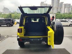 Jeep Wrangler PHEV 2022 Four-Door 2.0T 4xe Sahara High-Visibility Yellow Limited Edition - ფოტო 19