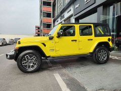 Jeep Wrangler PHEV 2022 Four-Door 2.0T 4xe Sahara High-Visibility Yellow Limited Edition - ფოტო 4