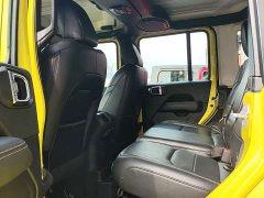 Jeep Wrangler PHEV 2022 Four-Door 2.0T 4xe Sahara High-Visibility Yellow Limited Edition - ფოტო 6