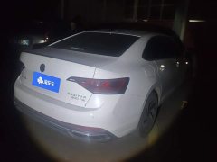 Volkswagen Jetta Facelift 300TSI DSG Excellence Edition - ფოტო 3