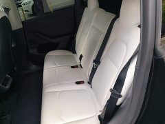 Tesla Model Y Standard Range RWD - ფოტო 13