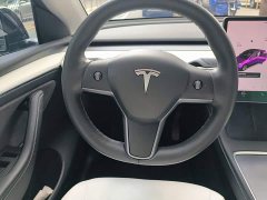 Tesla Model Y Standard Range RWD - ფოტო 6