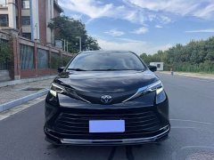 Toyota Sienna 2023 2.5L Hybrid Comfort Edition - ფოტო 2