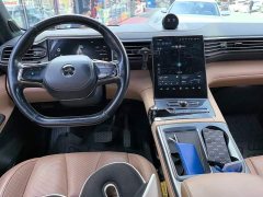 NIO ES8 2020 415KM Six-Seater - ფოტო 12