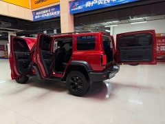 Tank 300 Off-Road Edition 2.0T Conqueror - ფოტო 16